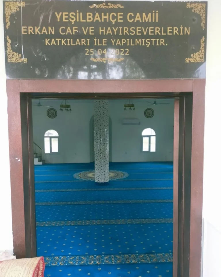 adana ceyhan yeşilbahçe camii halı döşeme hizmeti